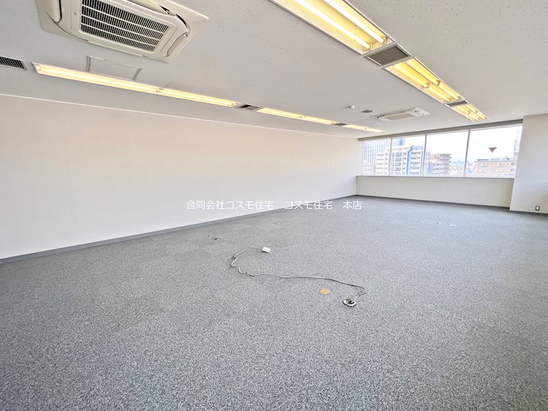 貸店舗・事務所　八尾市 光町１丁目　EV付き　オフィスビル 風呂画像