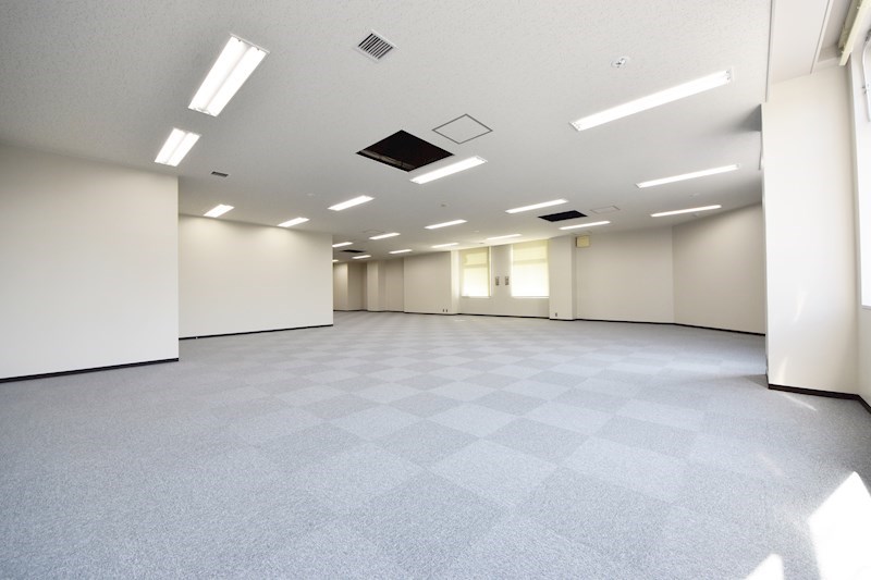 貸事務所　八尾市 光町2丁目　駅チカ　オフィスビル　※検査済証あり ベッドルーム