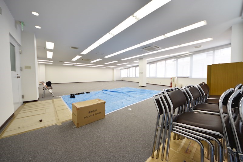 貸店舗・事務所　八尾市 東本町３丁目　たばこビル その他