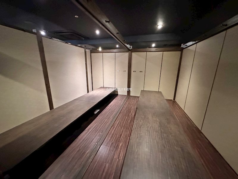 貸店舗・事務所　八尾市 光町１丁目　居酒屋跡　広さ約９９坪　リアライズ近鉄八尾駅前ビル その他