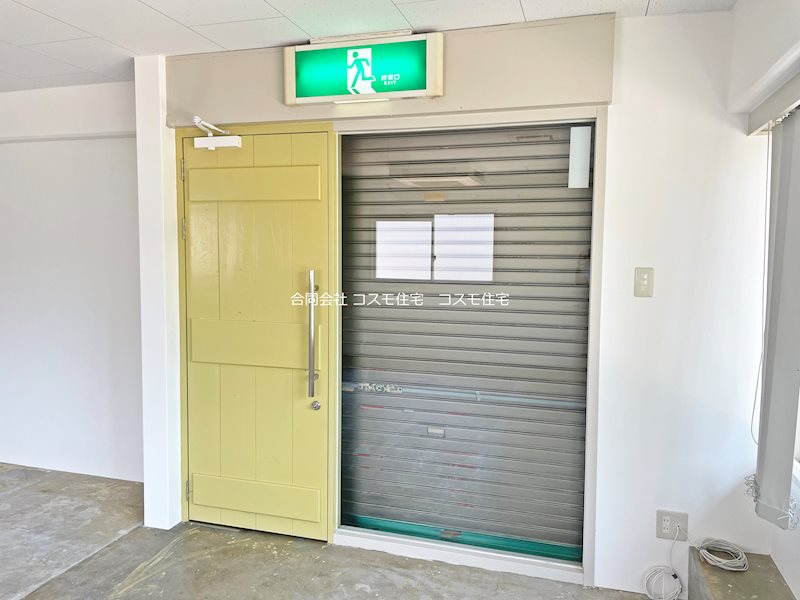 貸店舗・事務所　八尾市 桜ヶ丘３丁目　エステサロン跡  リビング