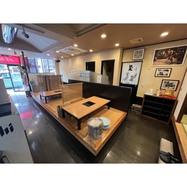 貸店舗・事務所　東大阪市 永和３丁目　広さ約２９坪　路面店　ちゃんこ料理屋跡 ベッドルーム