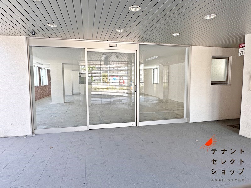 貸店舗・事務所　八尾市 桜ヶ丘３丁目　自動ドア・EV付き　八千代 桜ヶ丘ビル 外観