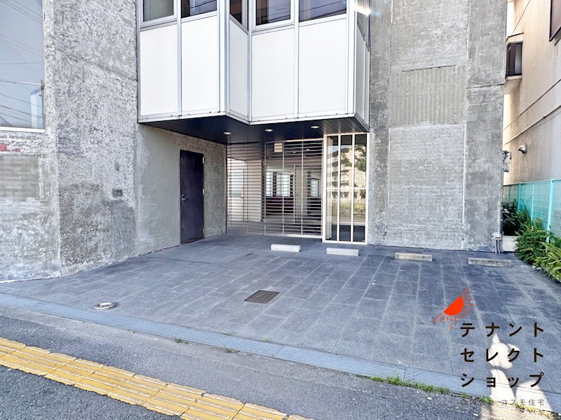 貸店舗・事務所　八尾市 桜ヶ丘３丁目　自動ドア・EV付き　八千代 桜ヶ丘ビル 風呂画像