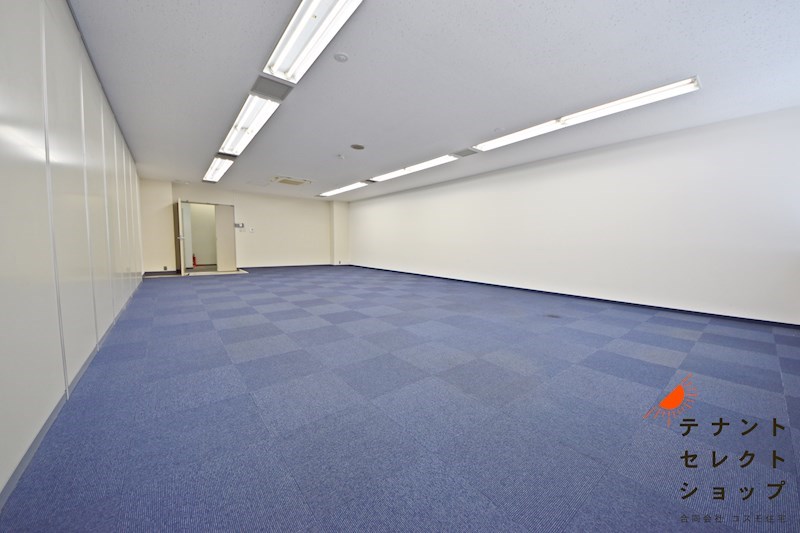 貸店舗・事務所　八尾市 光町１丁目　広さ約２０坪　室内リフォーム済み　EV付き　ダイエービルド八尾ビル その他