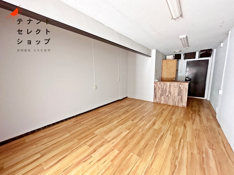 貸店舗・事務所　八尾市 本町３丁目　爬虫類ショップ跡 リビング