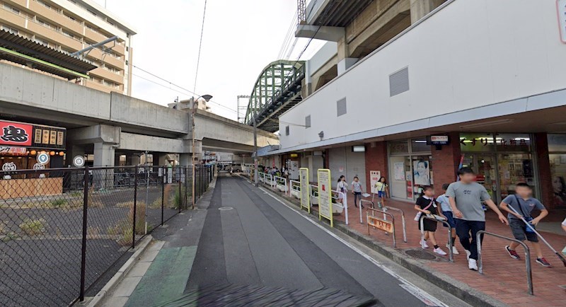 貸店舗・事務所　東大阪市 荒川３丁目　俊徳道駅 高架下テナント ベッドルーム