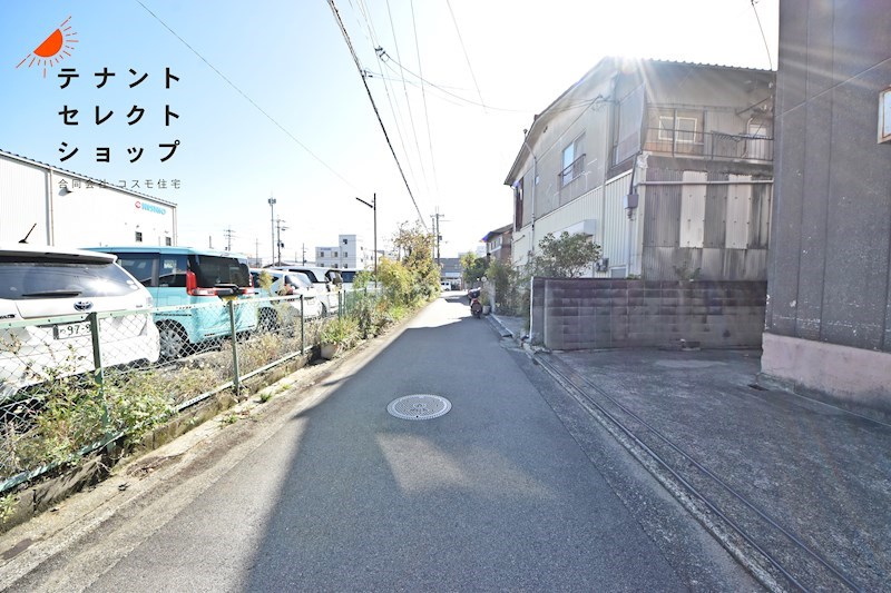貸工場・倉庫　八尾市 太田新町７丁目　前面駐車スペース付き その他