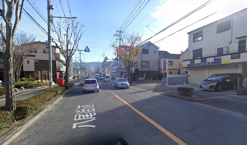 貸店舗・事務所　八尾市 青山町１丁目　ロードサイド　１階 路面店 ベッドルーム