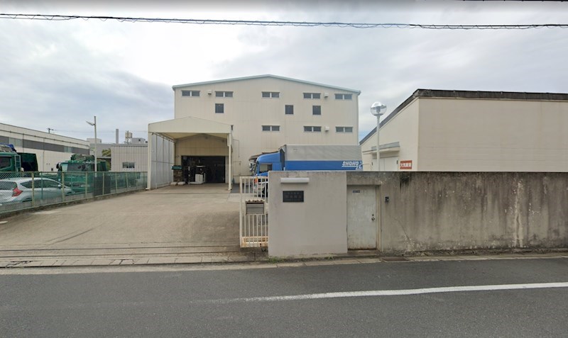 貸倉庫・事務所　東大阪市 長田東４丁目　前面駐車スペース有り　一棟貸し 玄関