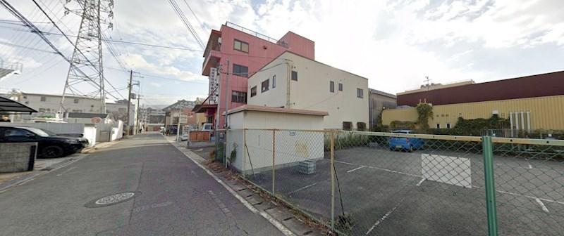 貸倉庫・事務所　東大阪市 菱江３丁目　前面駐車スペース　クレーン付き リビング