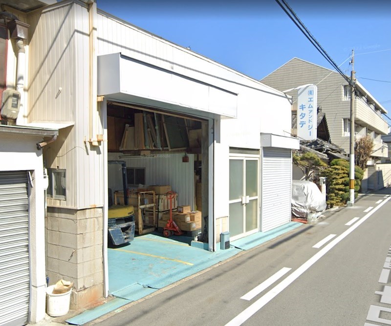 貸工場・倉庫　大阪市 平野区 喜連町５丁目　広さ延べ約１００坪 玄関
