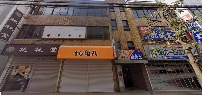 貸店舗・事務所　八尾市 東本町３丁目　居酒屋跡　居抜き　２区画分　木村ビル ベランダ