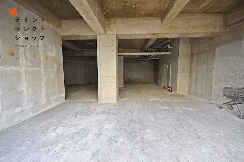 貸店舗・事務所　八尾市 本町１丁目　ドミノ・ピザ跡　路面店 その他