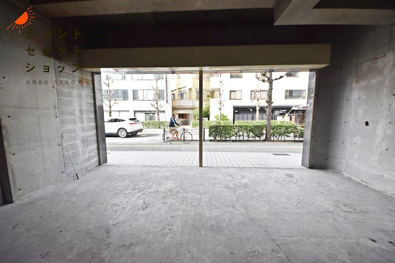 貸店舗・事務所　八尾市 本町１丁目　ドミノ・ピザ跡　路面店 その他