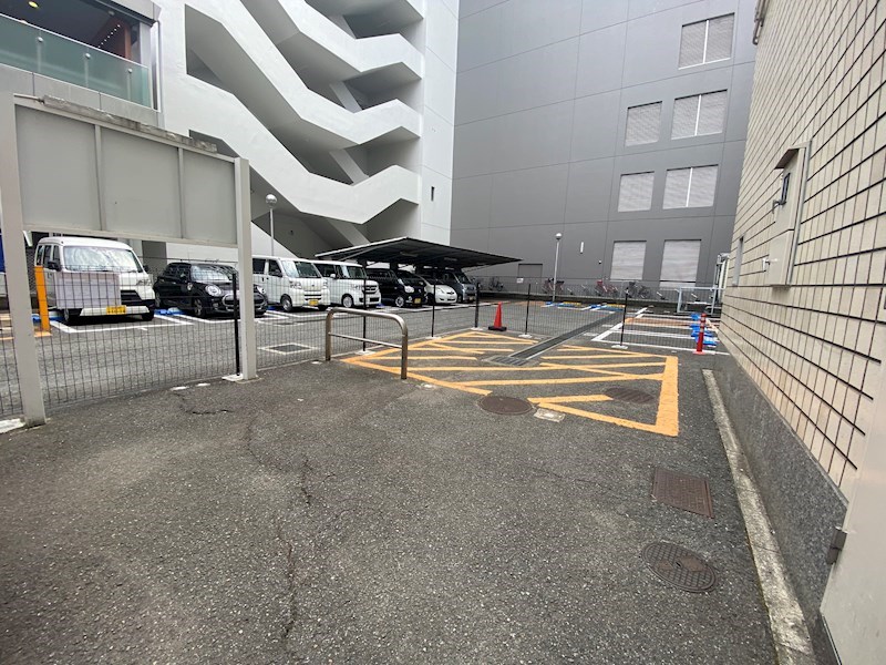 貸店舗・事務所　八尾市 光町２丁目　事務室　約５坪　藤増興産ビル その他