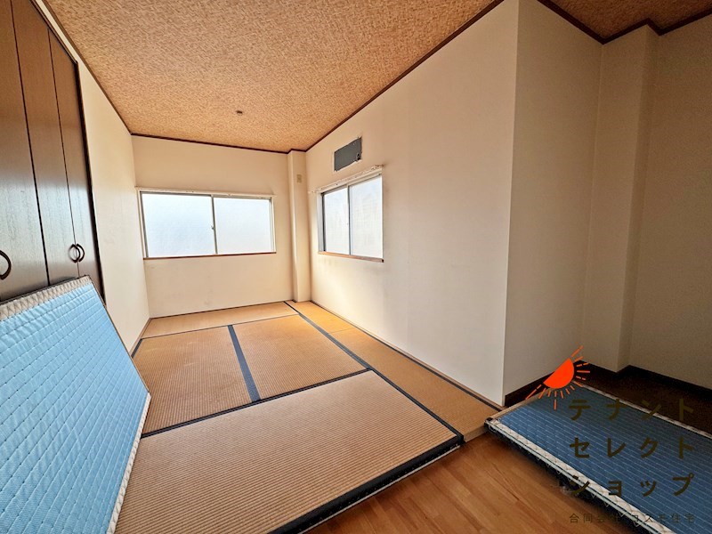 貸工場・倉庫　八尾市 山賀町２丁目　一棟貸し　貨物用EV付き その他