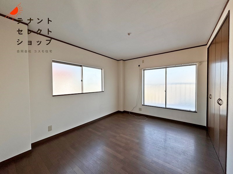 貸工場・倉庫　八尾市 山賀町２丁目　一棟貸し　貨物用EV付き その他
