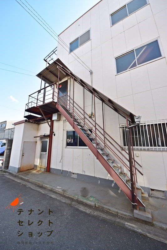 貸工場・倉庫　八尾市 山賀町２丁目　一棟貸し　貨物用EV付き その他