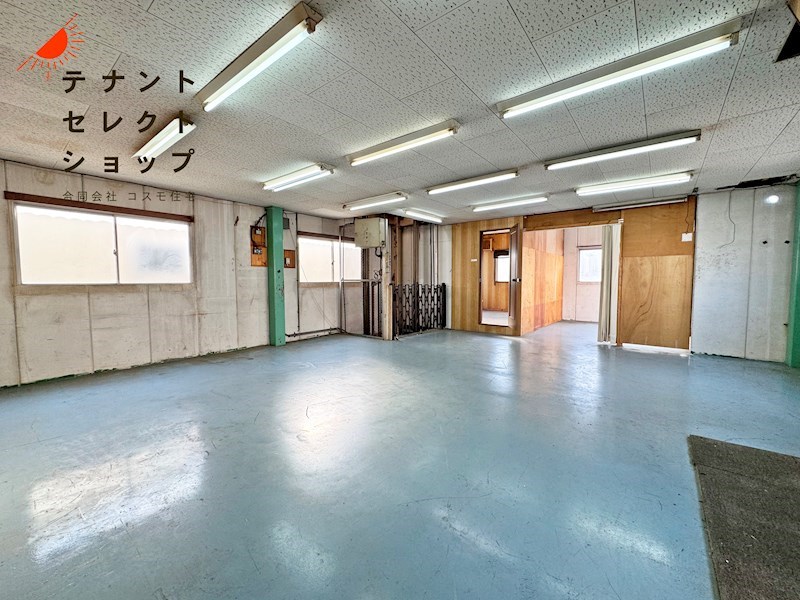 貸工場・倉庫　八尾市 山賀町２丁目　一棟貸し　貨物用EV付き ベッドルーム