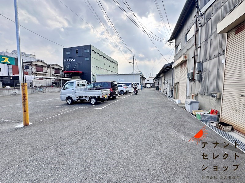 貸工場・倉庫　八尾市 南亀井町２丁目　広さ約４０坪　※２区画利用 その他