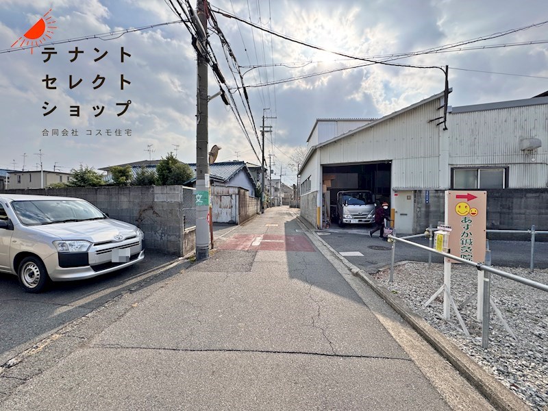 貸工場・倉庫　八尾市 亀井町１丁目　前面駐車スペース有り　平屋建て その他