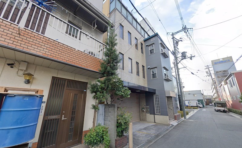貸倉庫・事務所　東大阪市 高井田西１丁目　倉庫事務所 リビング